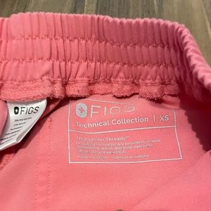 Neon pink Yola scrubs